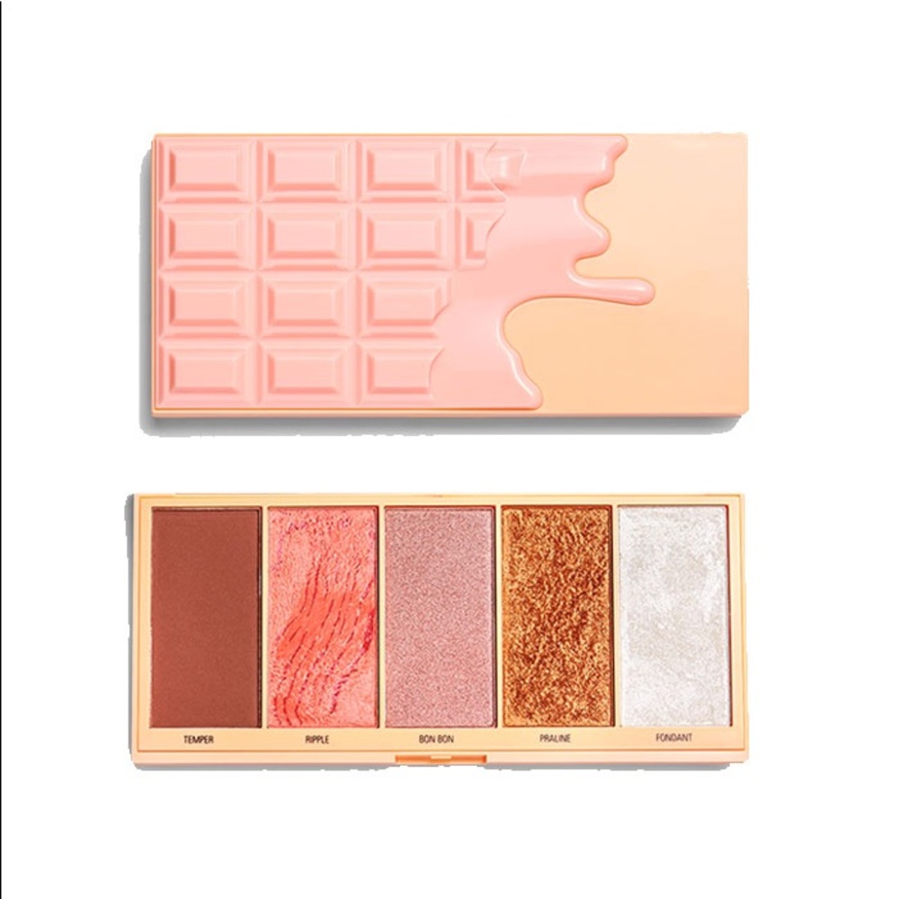 Makeup Revolution Cheek Palette